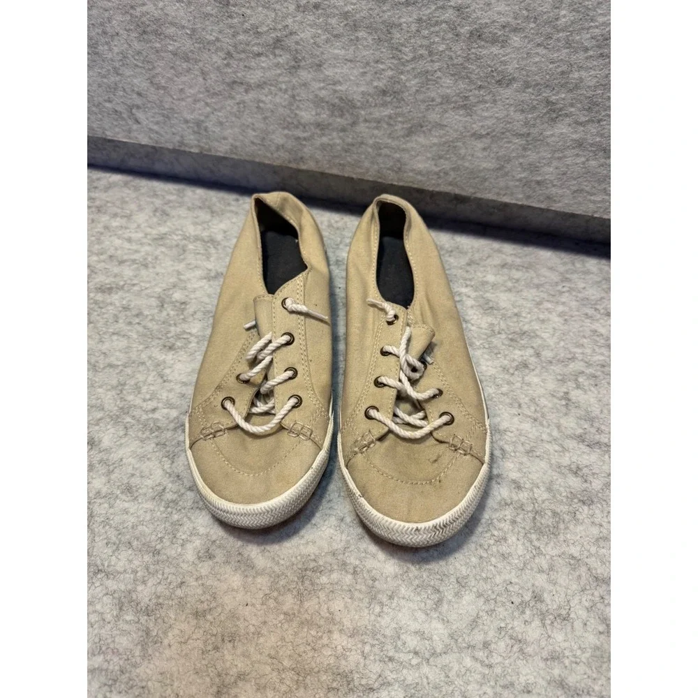 Sperry Boat deck shoes fabric cream color lace up Woman's Size 8 beach water